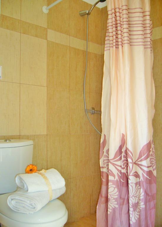 Vordos Rooms Vrasná Екстериор снимка